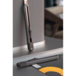 Технический нож "Home Series Black" Deli HT4009 ширина лезвия 9мм, эксклюзивный дизайн, корпус из высококачественного софттач пластика — изображение 8