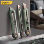 Набор технических ножей "Home Series Green" Deli Bad Pack HT4003L (ножи 9мм+18мм+Т-образный), эксклюзивный дизайн, корпус из высококачественного софттач пластика — изображение 6