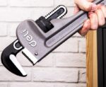 Трубный ключ Стиллсона облегченный Deli DL105024 550мм, максимальное открытие 73мм, Cr-Mo + углеродистая сталь — изображение 4